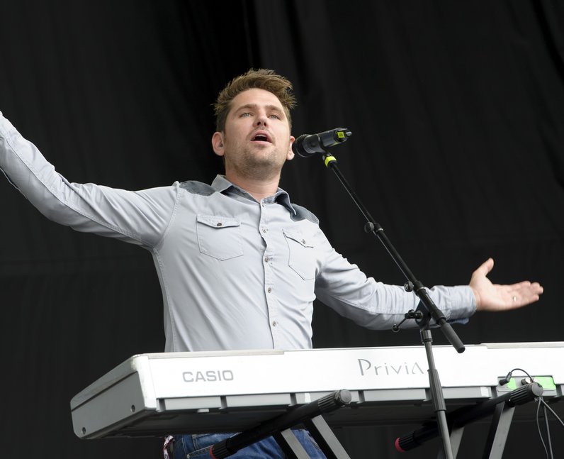 Scouting for Girls at V Festival
