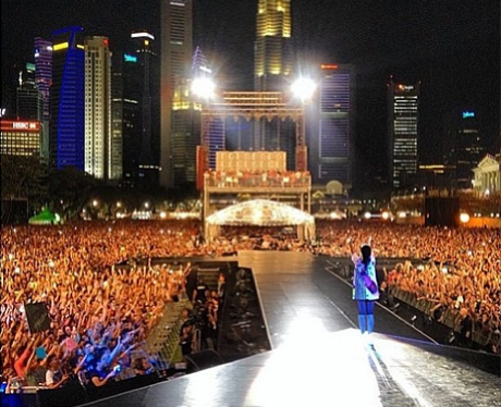 Rihanna Singapore Grand Prix 2013