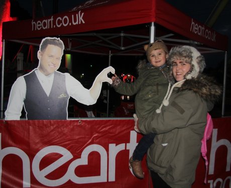 Give it some Heart - Drayton Manor Fireworks Sunda