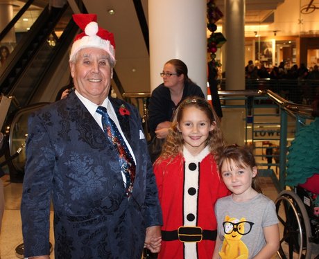Intu Watford Christmas Light Switch On