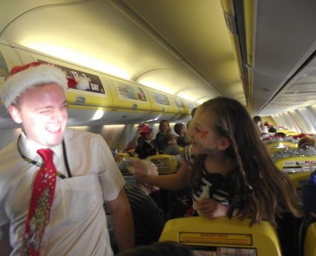 Heart Angels: CHSW Surprise Flight With Santa - Pa
