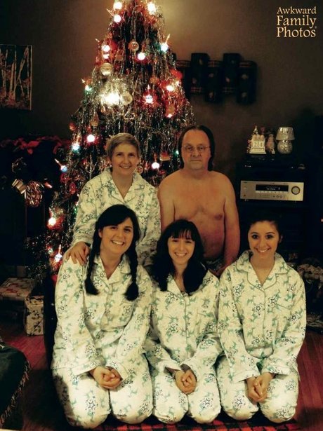 awkward family photos christmas cards