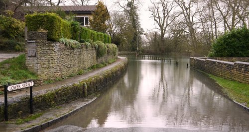 Flooding Islip