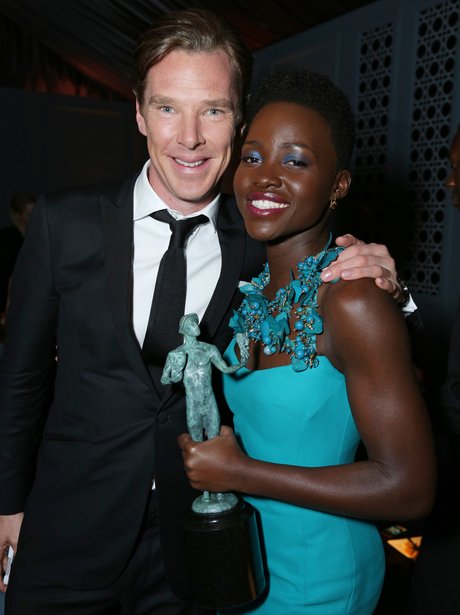 Benedict Cumberbatch hugs Lupita Nyong'o