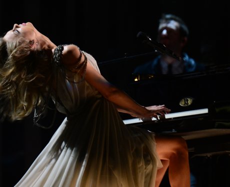 Taylor Swift live at the Grammy Awards 2014