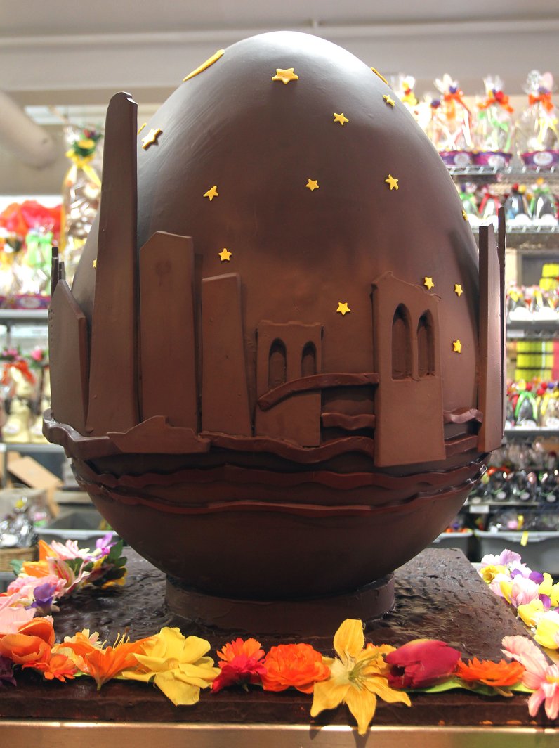 giant easter egg