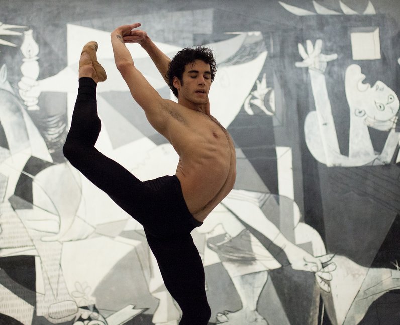 Josue Ullate dances in front of 'The Guernica'