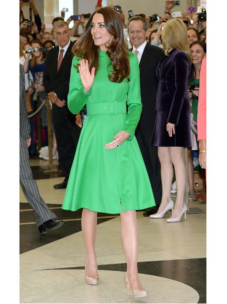 Kate middleton hotsell emerald dress