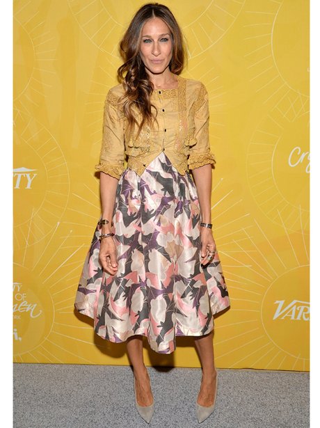 Sarah Jessica Parker in a flowery skirt