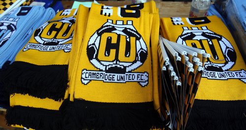 Cambridge United Scarves