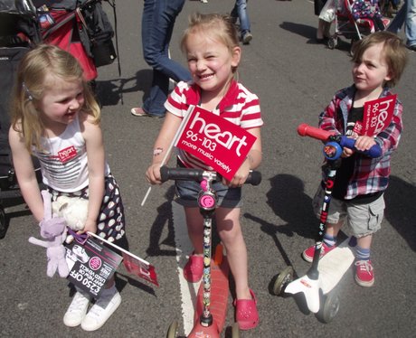 Heart Angels: Park Street Water Slide (04/05/2014)