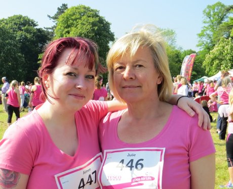 Heart Angels: Pink Ladies at Aylesbury Race for Li