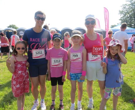Heart Angels: Pink Ladies at Aylesbury Race for Li