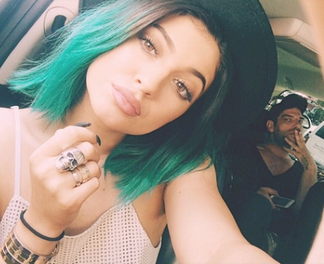 Kylie Jenner, green hair, 