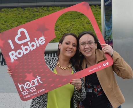 Heart Angels: Robbie Williams Gig