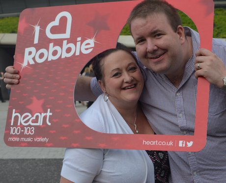 Heart Angels: Robbie Williams Gig