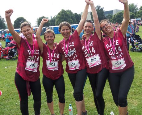 Heart Angels: Maidstone Pretty Muddy - The Medals
