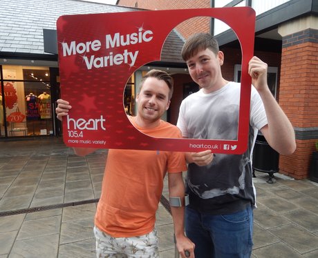 Heart Angels Visit Cheshire Oaks