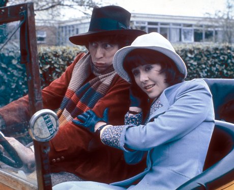 Tom Baker in a car in Doctor Who