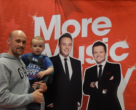 Heart Angels: Ant And Dec Give Away at IKEA! - Par
