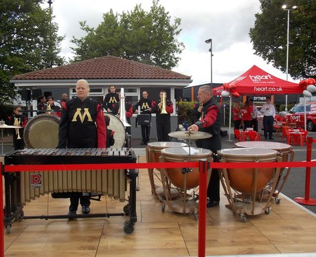 Johnsons' Mini Summer Festival With Heart