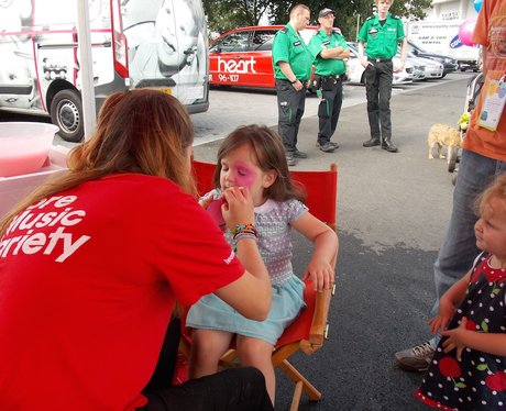 Johnsons' Mini Summer Festival With Heart