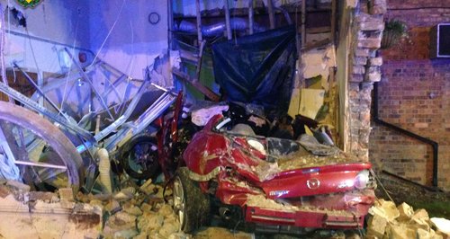 Longford House Beefeater pub Cannock crash