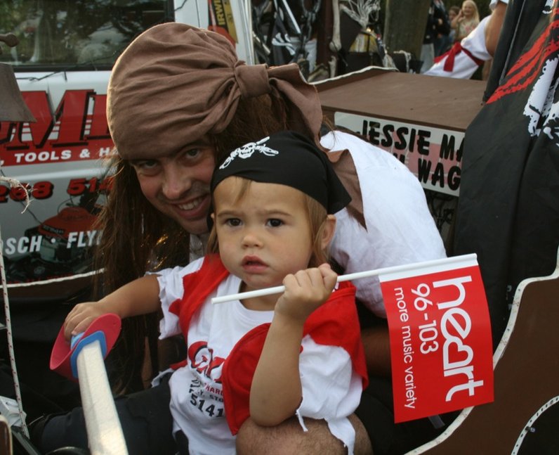 Heart Angels: Southend Carnival (16 August 2014)