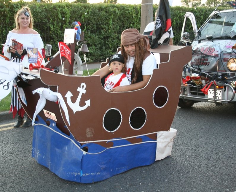 Heart Angels: Southend Carnival (16 August 2014)