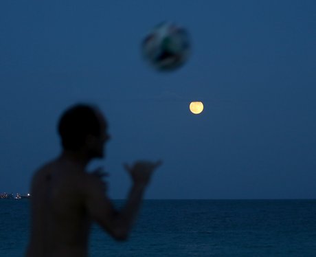 The Supermoon over the sea