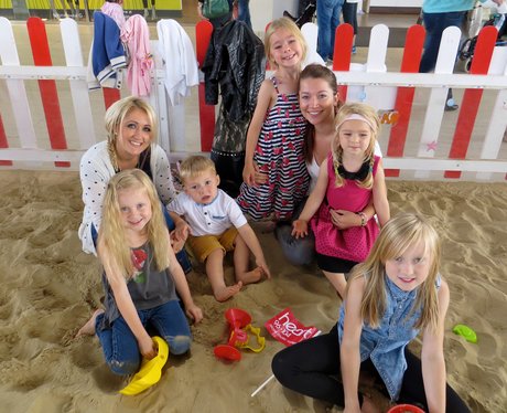 Summer Beach 2014 - centre:mk