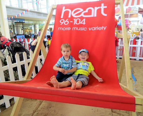 Summer Beach 2014 - centre:mk