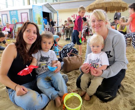 Summer Beach 2014 - centre:mk