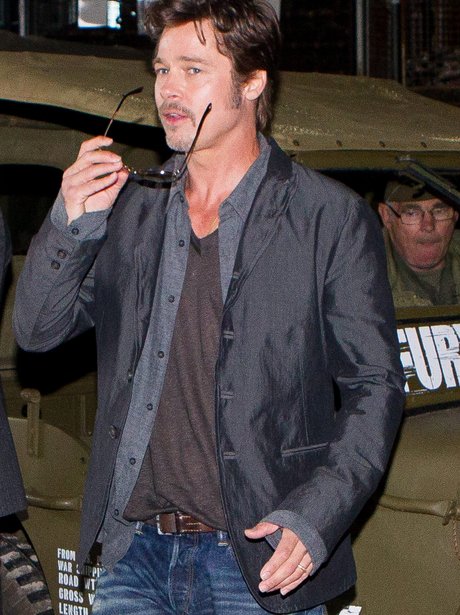 Brad Pitt shows off his wedding ring