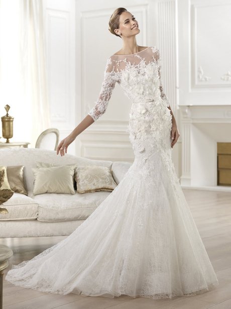 Lace and tulle are wedding staples. This floral detailing with a ...