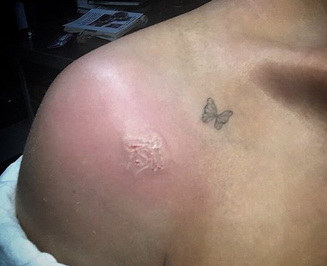 Kelly Osbourne's bumblebee tattoo