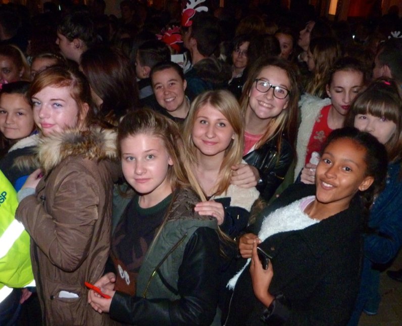 Freeport Braintree Lights Switch On (13 November 2