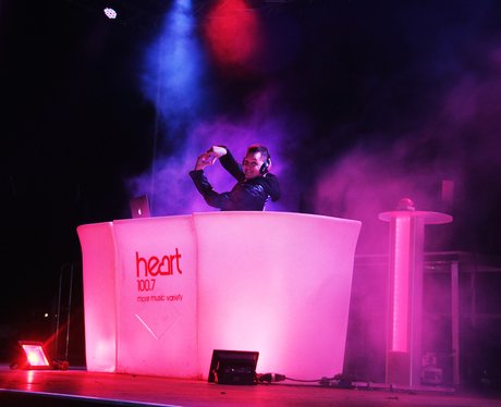 Himley Fireworks: Give it some heart