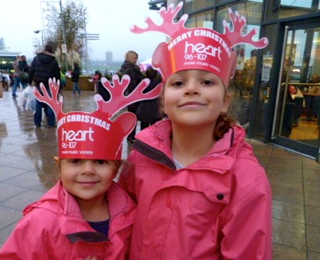 Harlow Water Gardens Christmas Lights Switch On (2
