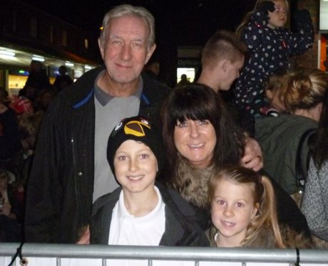 Heart Angels: Rainham Christmas Light Switch On (2