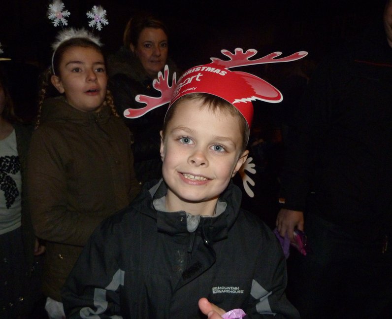 Sawbridgeworth Light Switch On (28 November 2014)