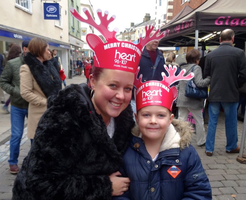 Braintree Town Center Light Switch On (30 November