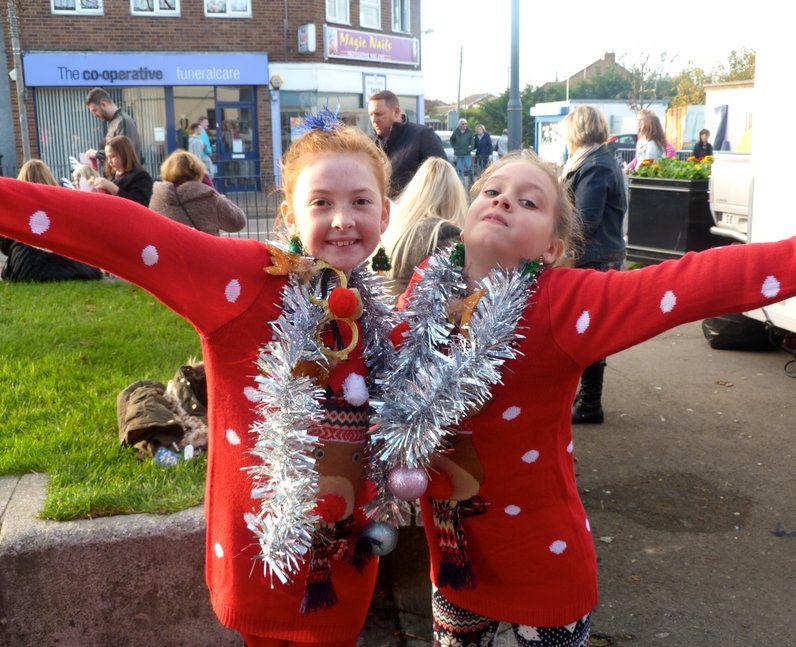 Canvey Island Lights Switch On (29 November 2014)