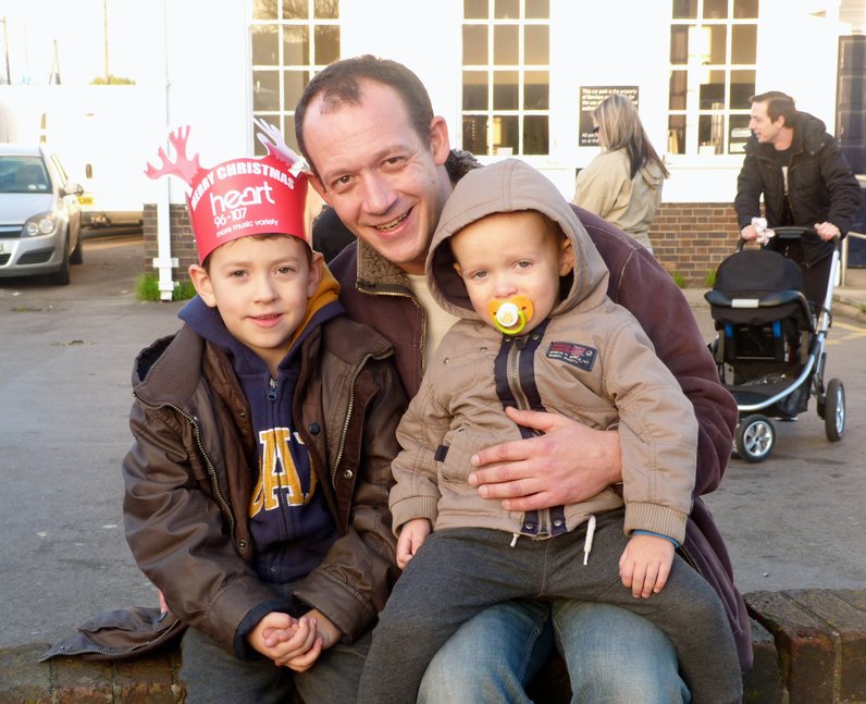 Canvey Island Lights Switch On (29 November 2014)