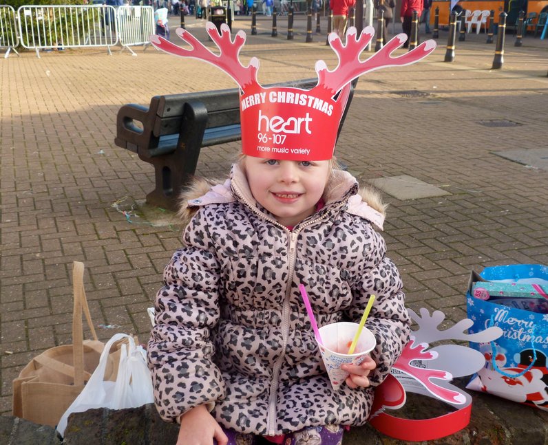 Canvey Island Lights Switch On (29 November 2014)