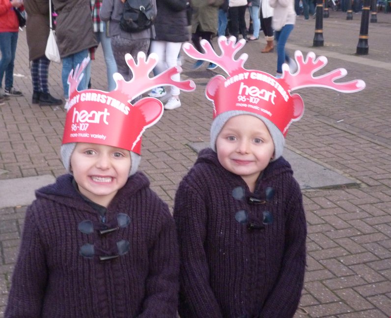 Canvey Island Lights Switch On (29 November 2014)