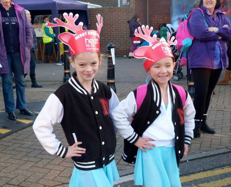 Canvey Island Lights Switch On (29 November 2014)