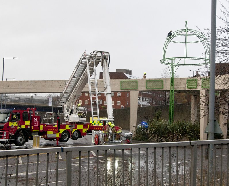 Telford Way Luton 2 - Woman Rescued In Telford Way Luton ...