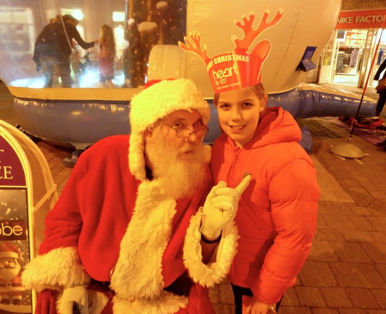 Snow Globe Freeport braintree (December 2014)