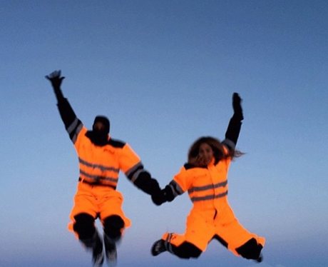 Beyonce and Jay Z Skiing 